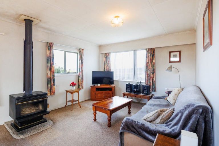 Photo of property in 1 Seabury Avenue, Foxton Beach, Foxton, 4815