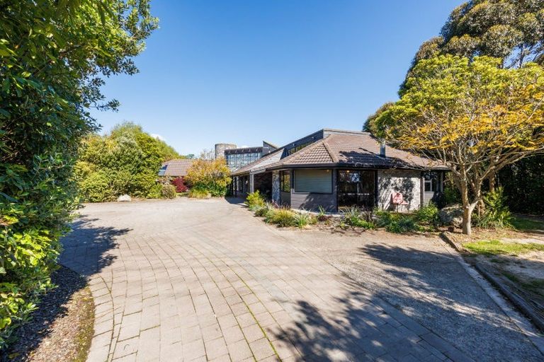 Photo of property in 232 Hendersons Line, Kelvin Grove, Palmerston North, 4470