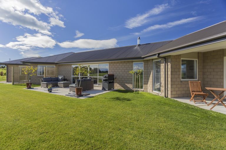 Photo of property in 170 Reservoir Road, Oamaru North, Oamaru, 9492