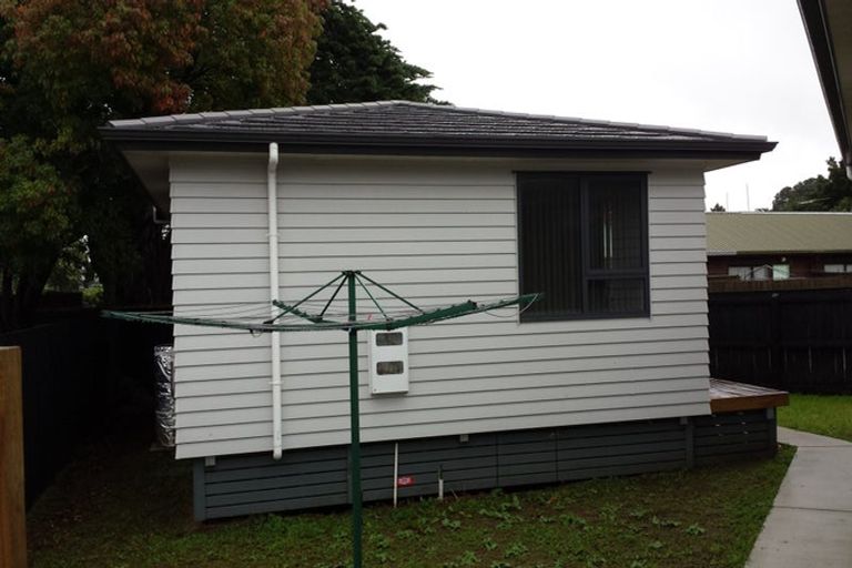 Photo of property in 5 Mcburney Place, Mangere East, Auckland, 2024