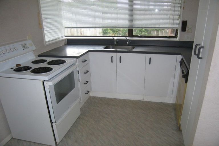 Photo of property in 28 Monrad Street, Highbury, Palmerston North, 4412