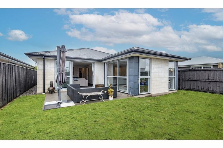 Photo of property in 16 George Square West, Wigram, Christchurch, 8025