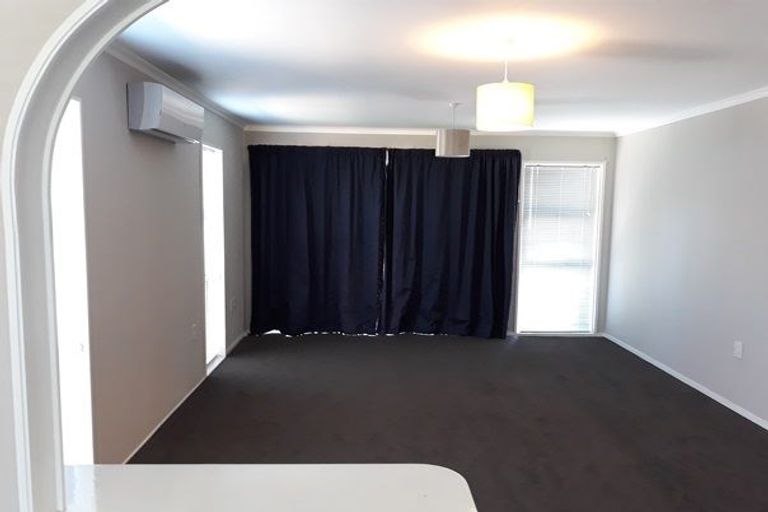 Photo of property in 82 Russell Street, Palmerston North, 4414