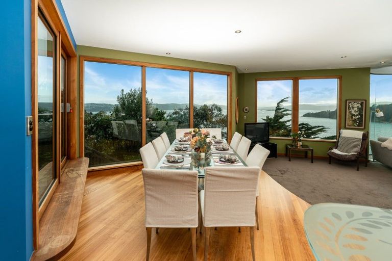 Photo of property in 142 Grafton Road, Roseneath, Wellington, 6011