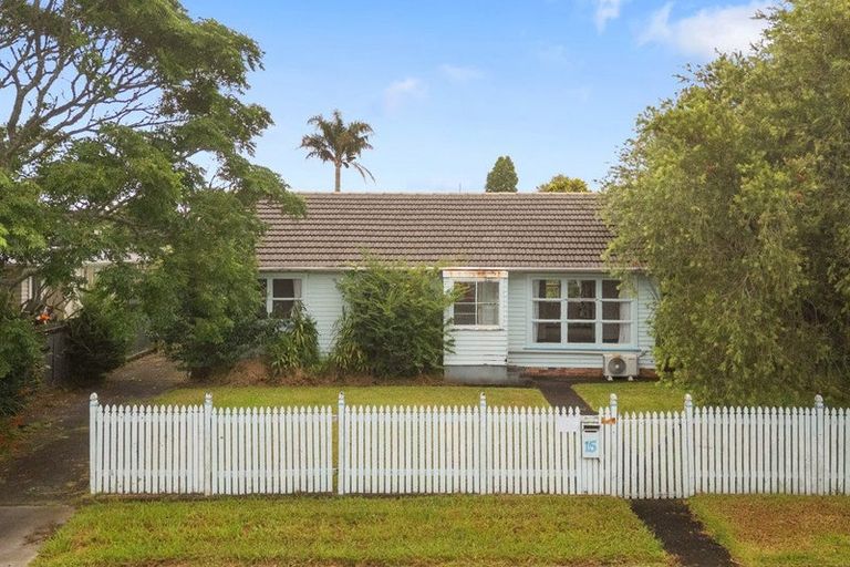 Photo of property in 15 Rice Crescent, Papakura, 2110