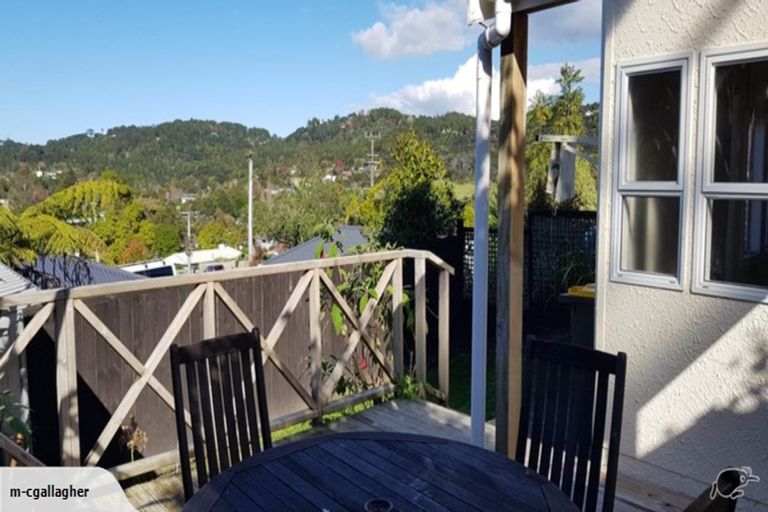 Photo of property in 8a Matama Road, Glen Eden, Auckland, 0602