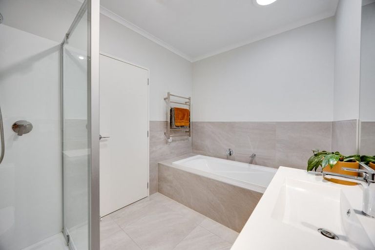 Photo of property in 85 Kopuru Road, Whenuapai, Auckland, 0618