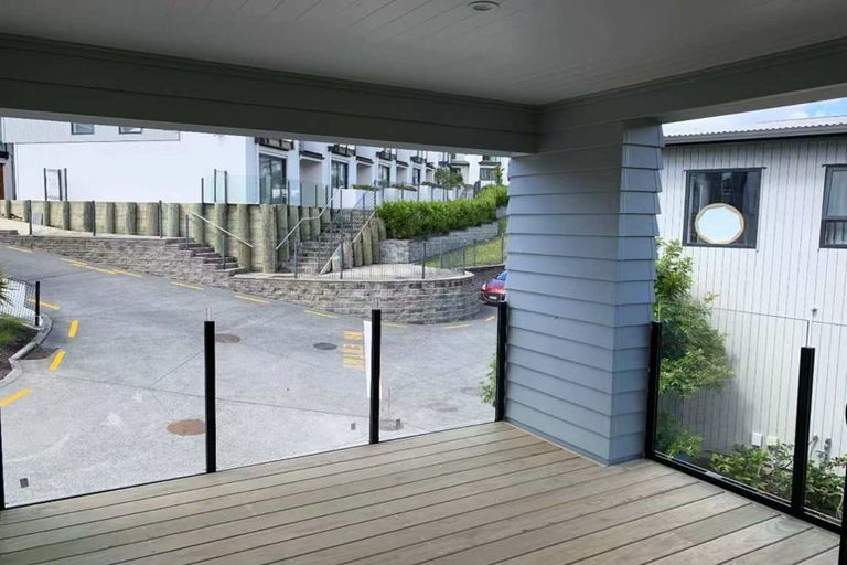 Photo of property in 66 Makamaka Lane, Albany Heights, Auckland, 0632