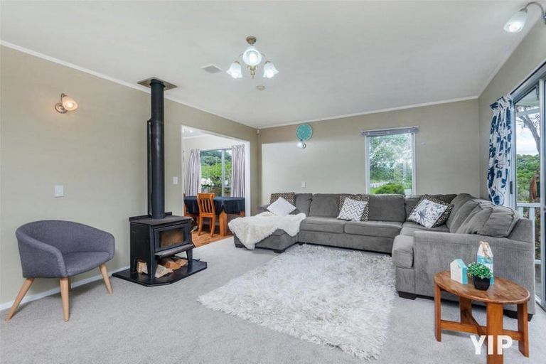Photo of property in 85 Mark Avenue, Paparangi, Wellington, 6037