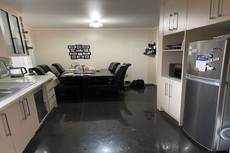 Photo of property in 1/34 Landscape Road, Papatoetoe, Auckland, 2025