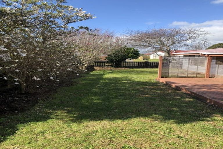 Photo of property in 24 Silvan Place, Bell Block, New Plymouth, 4312