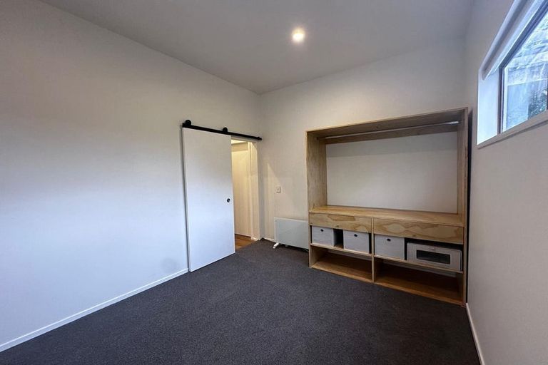 Photo of property in 1a Tree Top Lane, Paparangi, Wellington, 6037
