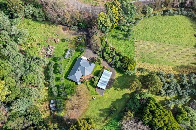 Photo of property in 5518 Christchurch Akaroa Road, French Farm, 7582