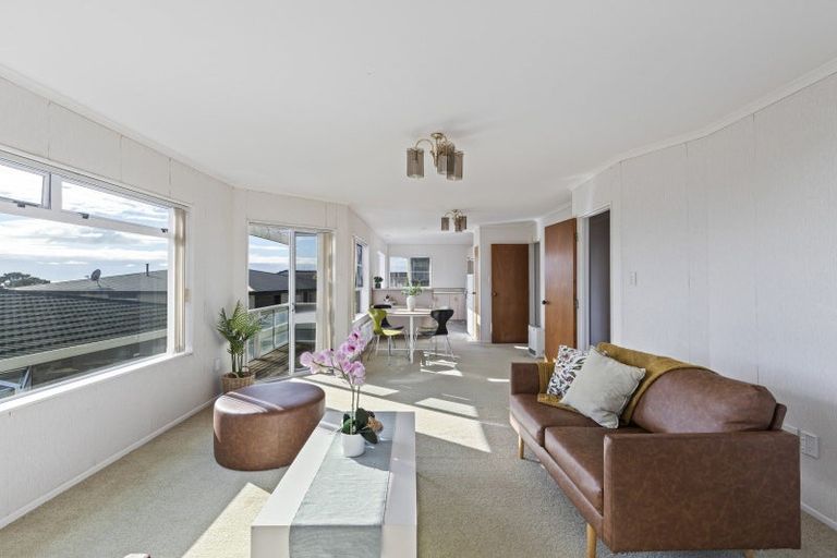 Photo of property in 1/13 Chatswood Grove, Fitzroy, New Plymouth, 4312