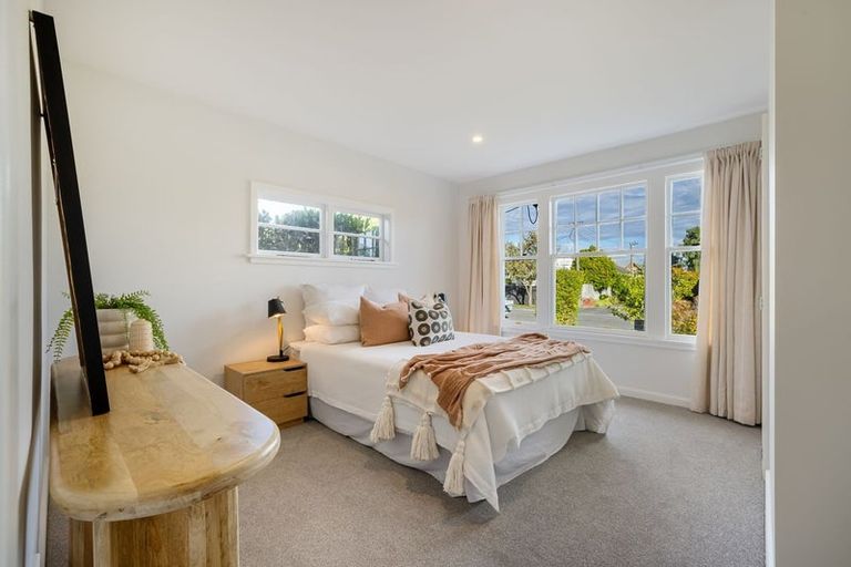 Photo of property in 8 Lothian Street, Ilam, Christchurch, 8041