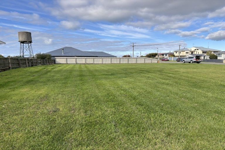 Photo of property in 8 Percy Street, Weston, Oamaru, 9401