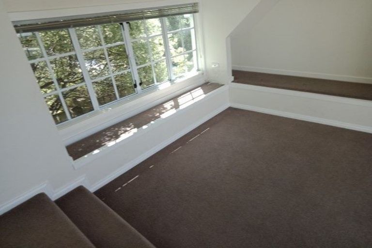 Photo of property in 97 Tasman Street, Mount Cook, Wellington, 6021