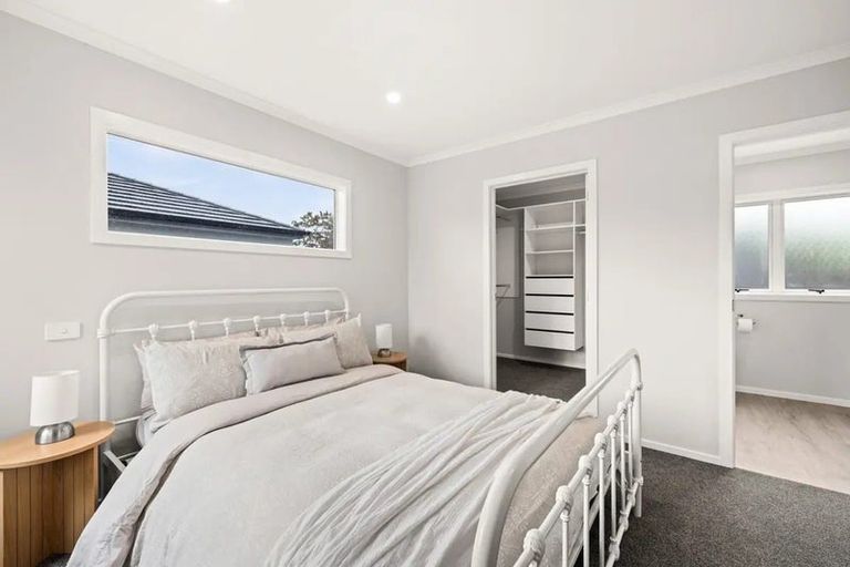 Photo of property in 2/52 Park Road, Greenmeadows, Napier, 4112