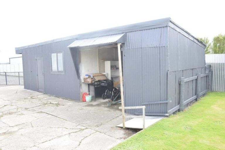 Photo of property in 33 Philip Street, Gladstone, Invercargill, 9810