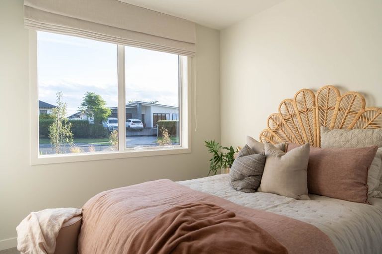 Photo of property in 11 Milbel Way, Levin, 5571