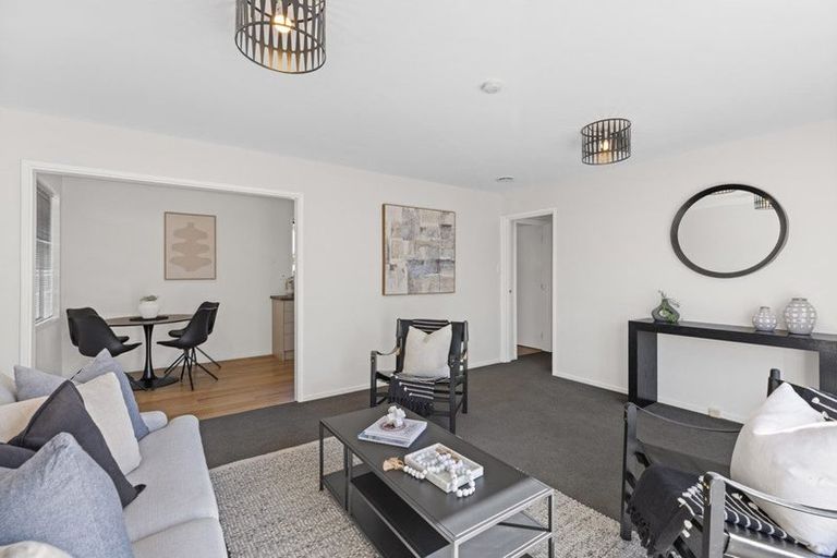 Photo of property in 1/102a Queenspark Drive, Parklands, Christchurch, 8083