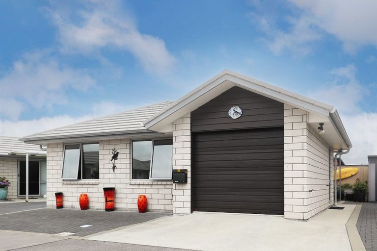 Photo of property in 32 Arrow Close, Papamoa, 3118