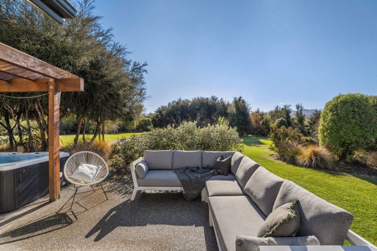 Photo of property in 916 Aubrey Road, Albert Town, Wanaka, 9305