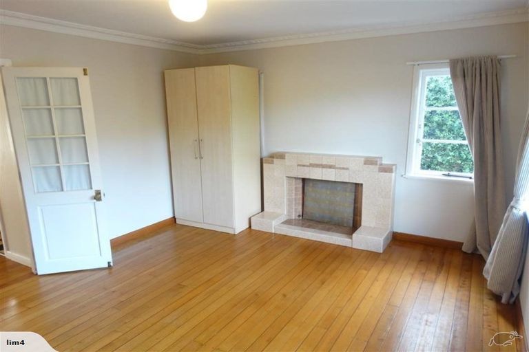 Photo of property in 39 Pleasant Road, Glen Eden, Auckland, 0602