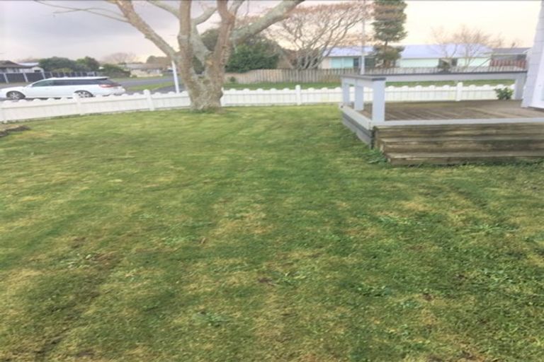 Photo of property in 12 Grange Avenue, Nawton, Hamilton, 3200