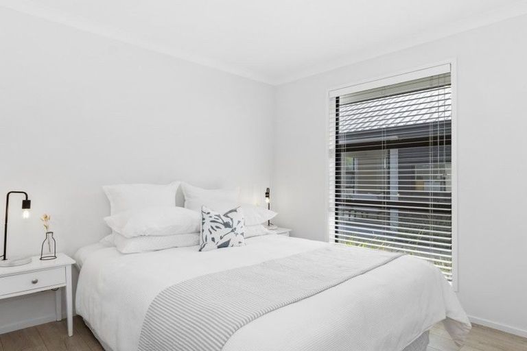 Photo of property in 38 Puhirake Crescent, Pyes Pa, Tauranga, 3112