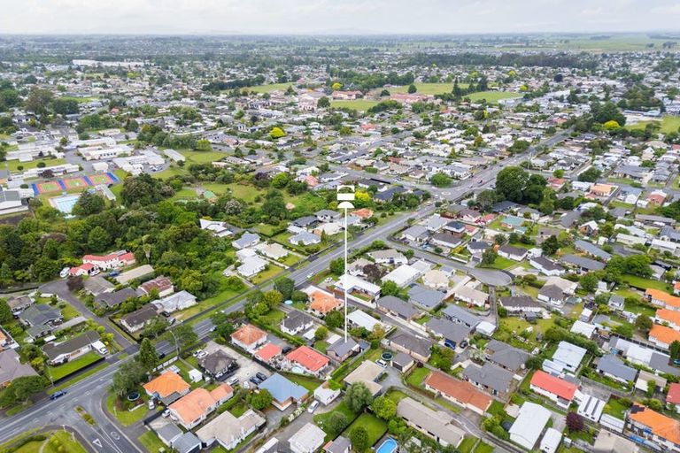 Photo of property in 120 Clarkin Road, Fairfield, Hamilton, 3214
