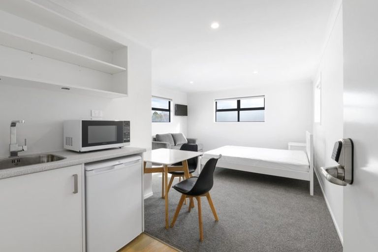 Photo of property in 54c Cook Street, Hamilton East, Hamilton, 3216