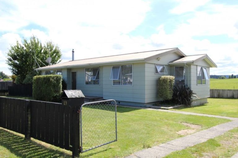 Photo of property in 19 Cargill Street, Tokoroa, 3420