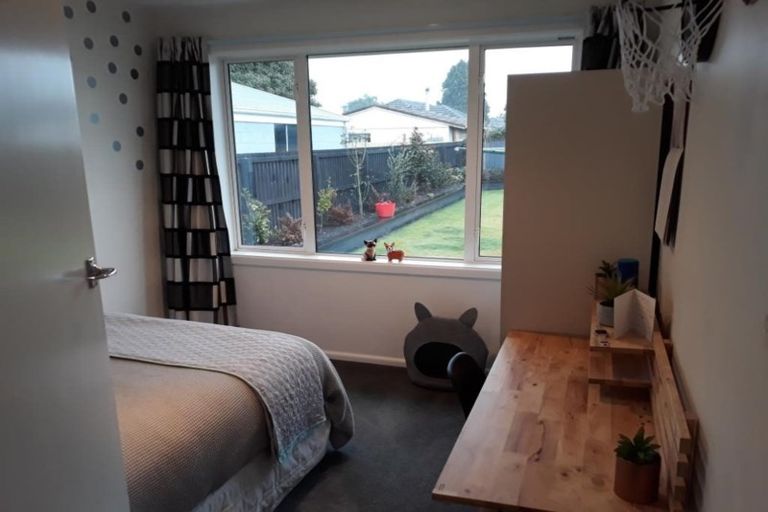 Photo of property in 18 Glencoe Street, Burnside, Christchurch, 8053