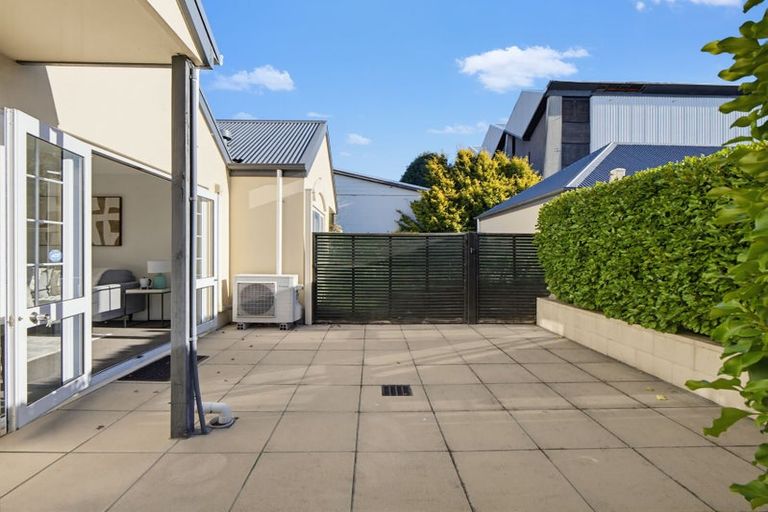 Photo of property in 4/55 Parade Court, Addington, Christchurch, 8024