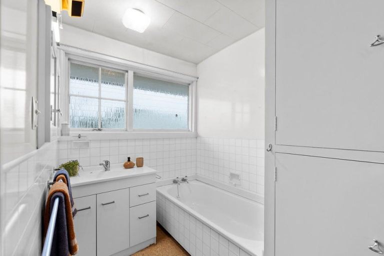 Photo of property in 48 Main North Road, Papanui, Christchurch, 8052