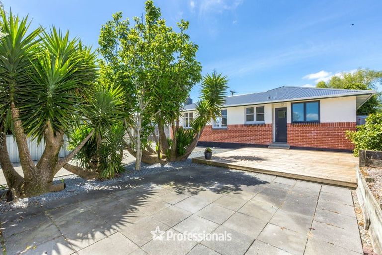 Photo of property in 23 Charles Street, Clouston Park, Upper Hutt, 5018