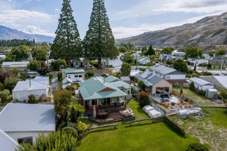 Photo of property in 32 Inniscort Street, Cromwell, 9310