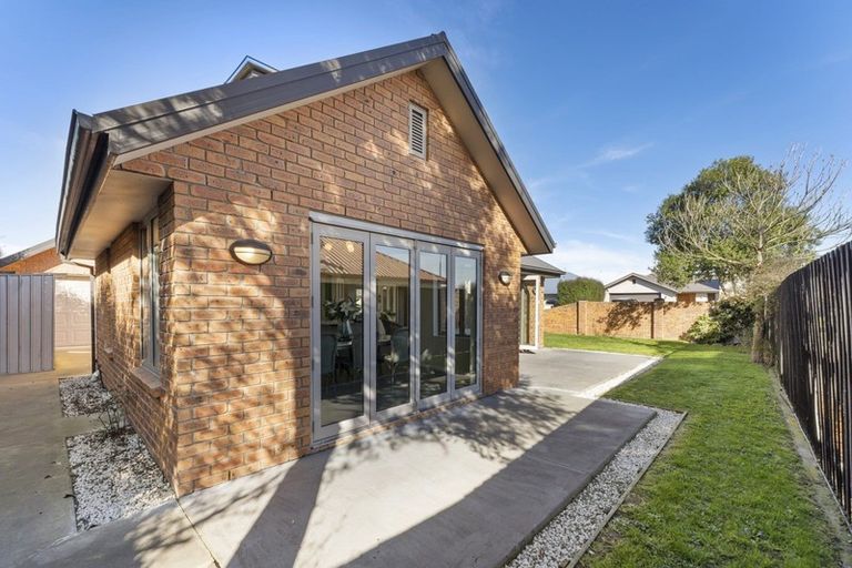 Photo of property in 2 Wedmore Close, Burwood, Christchurch, 8083