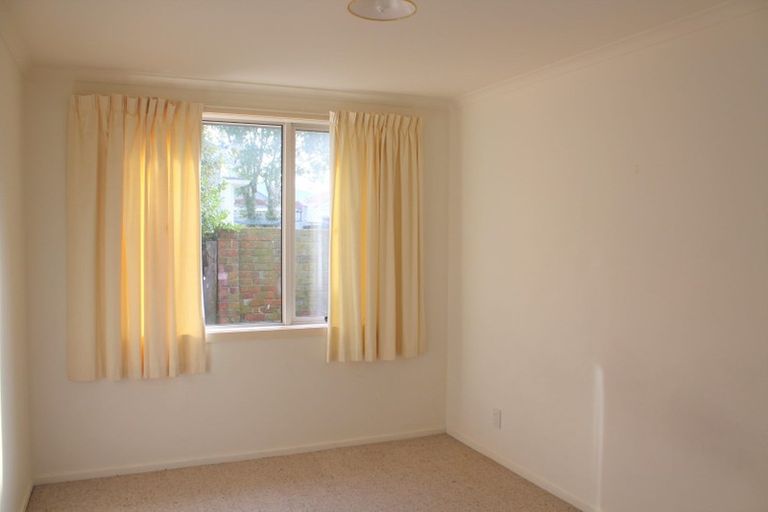 Photo of property in 52 Queens Drive, Saint Kilda, Dunedin, 9012