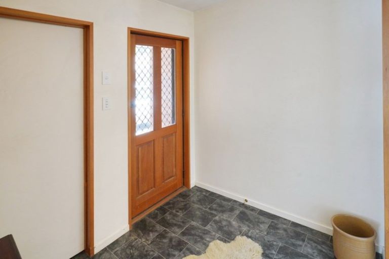 Photo of property in 58 Sawyers Arms Road, Northcote, Christchurch, 8052