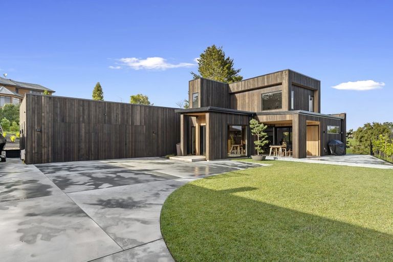 Photo of property in 32 Gavin Black Street, Meeanee, Napier, 4183