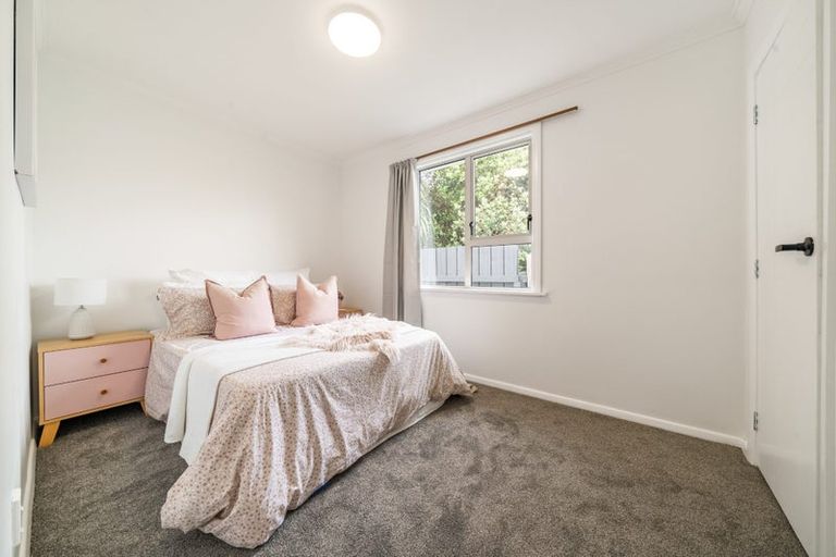 Photo of property in 4 Routley Crescent, Elderslea, Upper Hutt, 5018