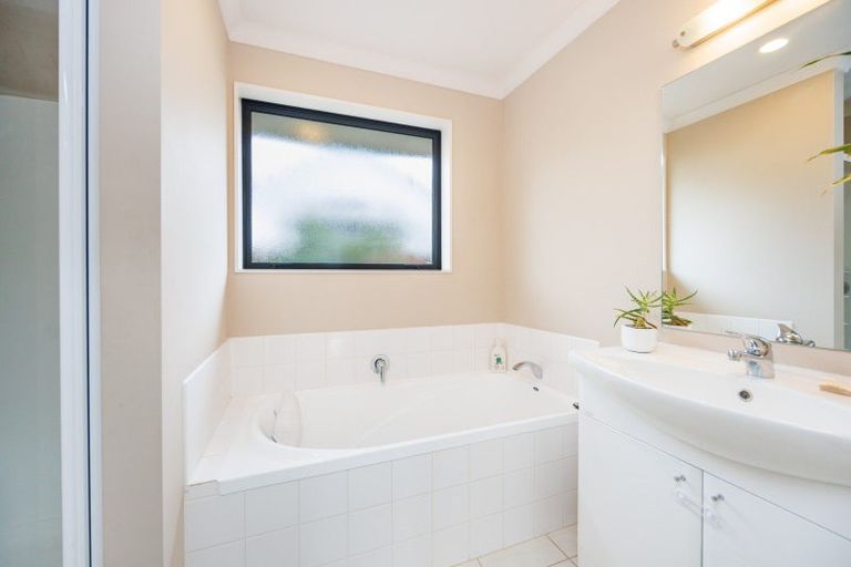 Photo of property in 30 Paisley Street, Awapuni, Palmerston North, 4412
