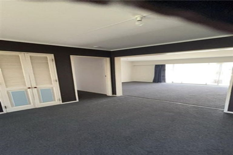 Photo of property in 28 Heather Street, Levin, 5510