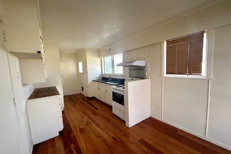 Photo of property in 37-39 Gordon Street, Avalon, Lower Hutt, 5011