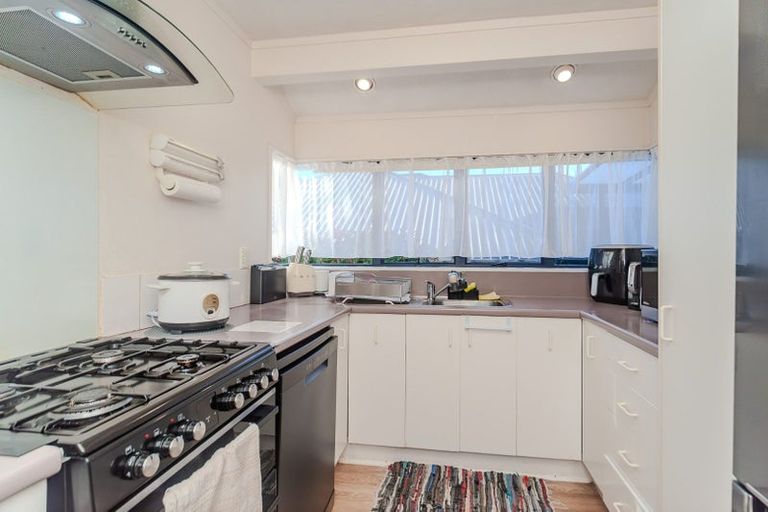 Photo of property in 5 Peter Button Place, Johnsonville, Wellington, 6037