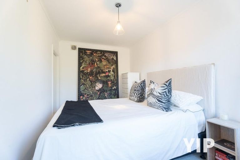 Photo of property in 33 Chesterton Street, Johnsonville, Wellington, 6037