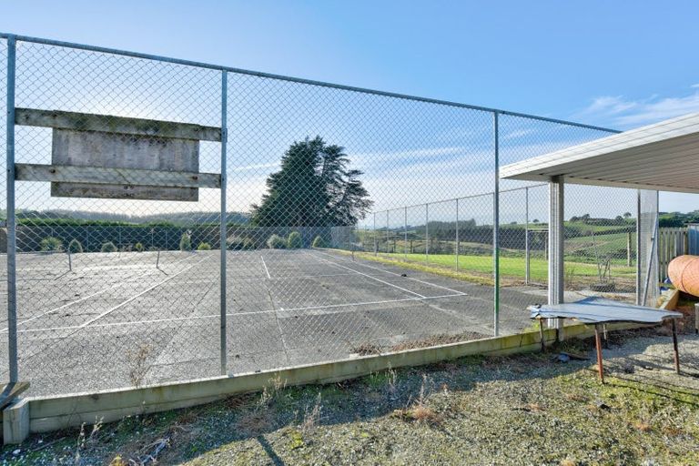 Photo of property in 22 Glenham School Road, Glenham, Wyndham, 9891