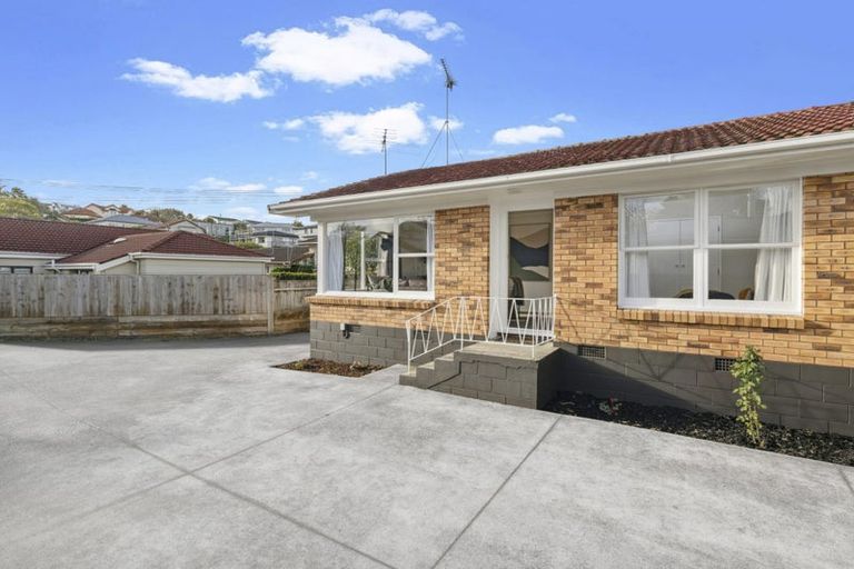 Photo of property in 1/22a Wolsley Avenue, Milford, Auckland, 0620
